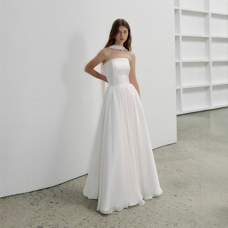 Minimally Designed Strapless W - Photography Natural Lighting Basics ulasan dan harga