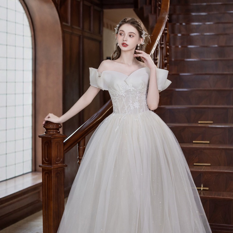 One Shoulder Light Wedding Dre - Photography Natural Lighting Basics ulasan dan harga